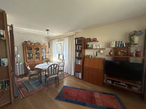 Wohnzimmer/Esszimmer - 