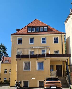 Hausansicht - Nürnberg-Rosenau: Charmante 3-Zimmer-Wohnung in unmittelbarer Nähe zur Altstadt