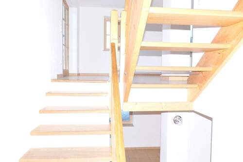 13-Treppe-ins-OG - 
