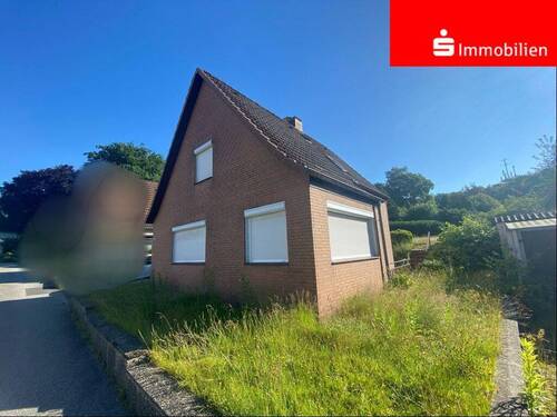 Ansicht - EFH mit Vollkeller + Garage - Erwerb im Rahmen der Zwangsversteigerung