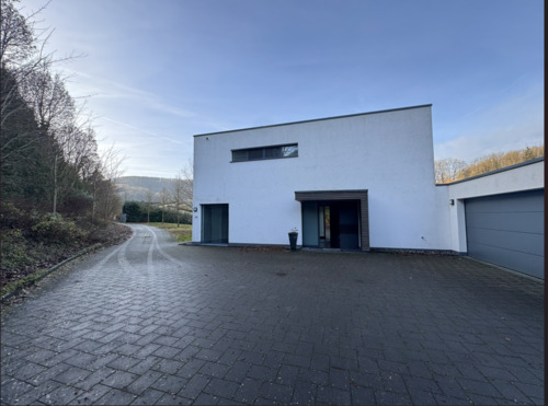 Screenshot 2025-12-23 142530.png - Exklusiver Wohntraum - 3.000,00&nbsp;EUR Kaltmiete, ca.&nbsp; 245,00&nbsp;m&sup2;&nbsp;Wohnfl&auml;che