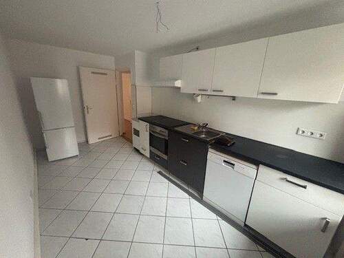 Küche mit EBK - 2 Zimmer Etagenwohnung in Nürnberg