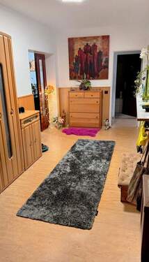 Flur - Etagenwohnung mit 75,00 m&sup2; in Mettmann zum Kaufen