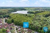 Tolle Lage - Großzügiges Einfamilienhaus mit Potenzial inmitten der Seenlandschaft