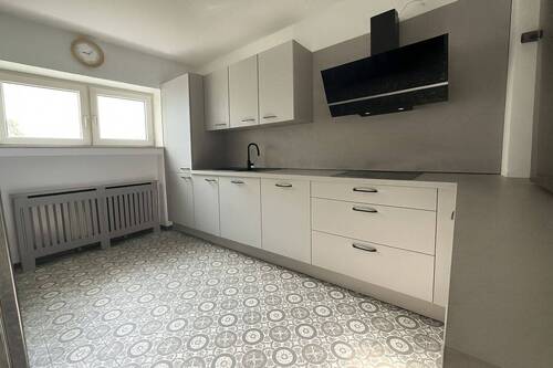 Küche, Erdgeschoss - Wohnung links - 