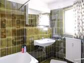 Badezimmer mit Tageslicht ... - 