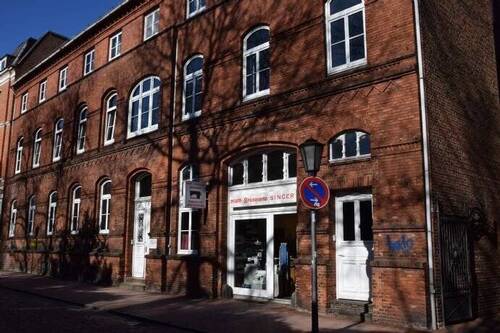 Außenansicht - Individuelle 2-Zimmerwohnung in zentraler Lage