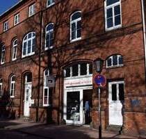 Individuelle 2-Zimmerwohnung in zentraler Lage - Rendsburg