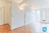 Eingangsbereich und Flur - 8 Zimmer Einfamilienhaus in Eckernförde