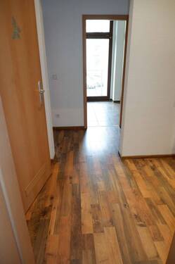 Flur - Etagenwohnung mit 50,90 m² in Chemnitz zur Miete