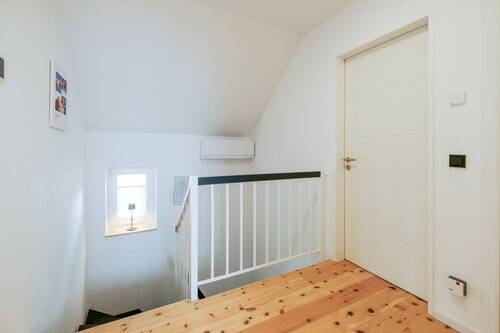 Langenfeld - Düsseldorfer Str 222 - Flur 1 - 