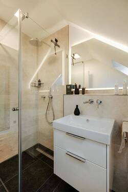 Langenfeld - Düsseldorfer Str 222 - Duschbad 2 - 