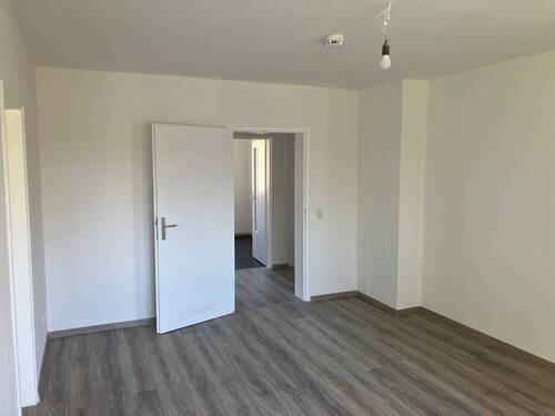 Wohnbereich - 4 Zimmer Etagenwohnung in Salzgitter