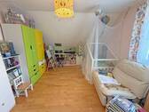 Kinderzimmer DG - 