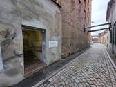 Seiteneingang - Halle in Lübeck / Innenstadt zur Miete