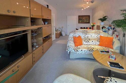 Wohnzimmer Ansicht 03 - Etagenwohnung mit 78,00 m&sup2; in Dresden zum Kaufen