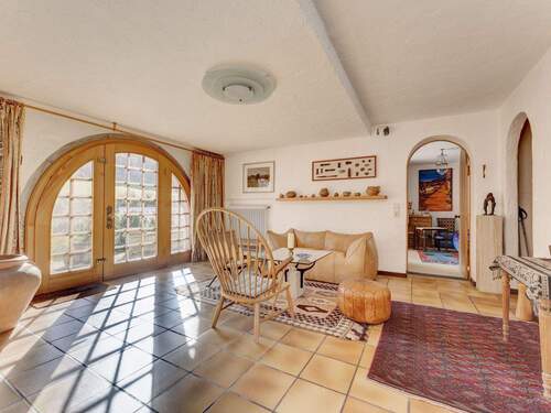 Foyer mit Blick zum Wintergartenzimmer - Einfamilienhaus mit 230,00 m&sup2; in Inzlingen zum Kaufen