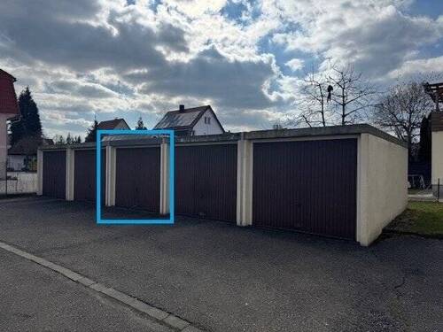 Bild 2 - Garage, Stellplatz zum Kaufen in Trossingen