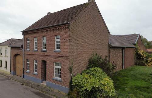 Treppenhaus 1 Vorderhaus KI - 8 Zimmer Bauernhaus, Landhaus zum Kaufen in Hückelhoven