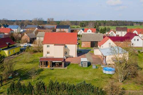 Vogelperspektive - 1 Zimmer Mehrfamilienhaus, Wohnhaus in Jessen (Elster)