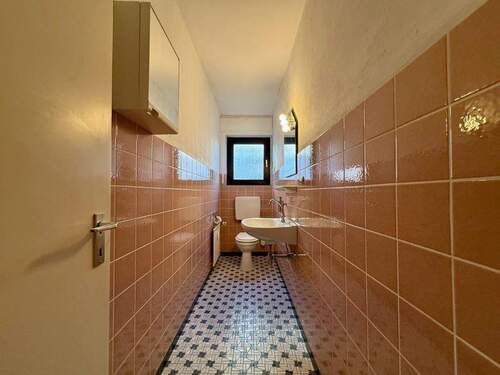 Wohnung 1: Gäste-WC - 