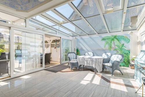 überdachte Terrasse - Mehrfamilienhaus, Wohnhaus mit 235,00 m² in Herzogenrath zum Kaufen