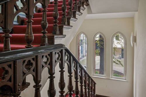 Treppenhaus - Etagenwohnung mit 114,00 m&sup2; in Berlin zum Kaufen