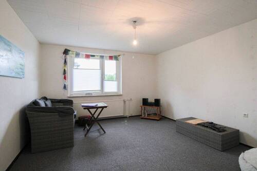 Wohnzimmer Renovierungsbedürftig - 