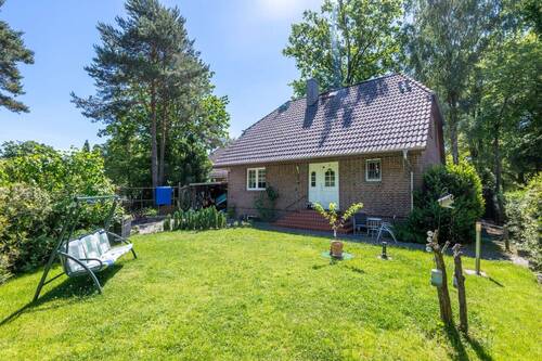 Eingangsbereich mit Garten - 
