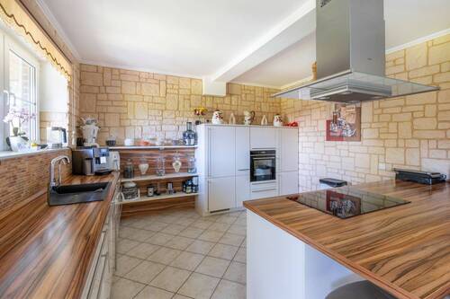 Einbauküche - Einfamilienhaus mit 145,40 m&sup2; in Falkensee zum Kaufen