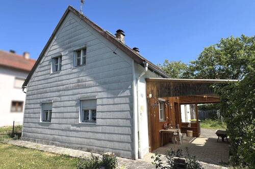 Außen - 5 Zimmer Einfamilienhaus zum Kaufen in Gangkofen