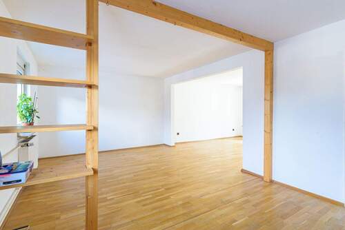 Wohn- und Esszimmer - 