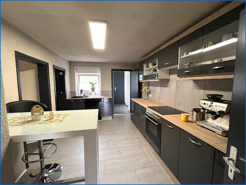 Küche mit neue EBK - 