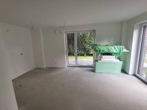 Wohn-/Esszimmer/Küche - 