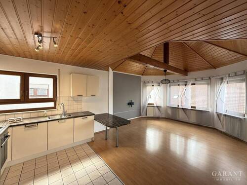 Wohnen und Essen 1 - Hier hat Ihre Suche möglicherweise ein Ende: Bezaubernde offene Maisonette mit gaaaanz viel Charme!