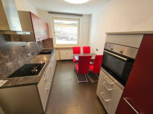 Küche inklusive moderner Einbauküche - 2 Zimmer Etagenwohnung in Coburg