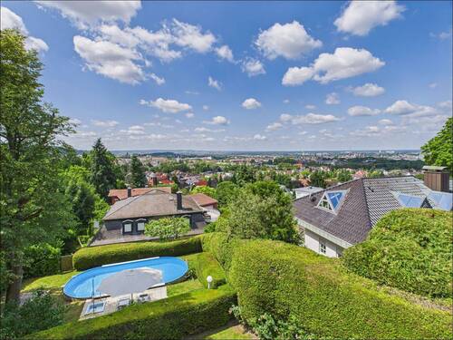 Ausblick - Exklusives Einfamilienhaus am Godelsberg: Raffinesse trifft zeitlose Eleganz!
