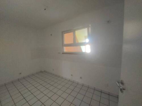 Kü - Etagenwohnung mit 48,60 m² in Gera zur Miete