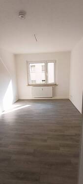 Zimmer 1.jpg - Etagenwohnung mit 57,00 m² in Jena zur Miete
