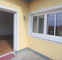 Schöne, helle Wohnung (4ZKB, Gäste-WC, Abstellr.) mit Balkon+Garage! Ruhig, mit Top-Verkehrsanbindg. - Maxhütte-Haidhof Winkerling