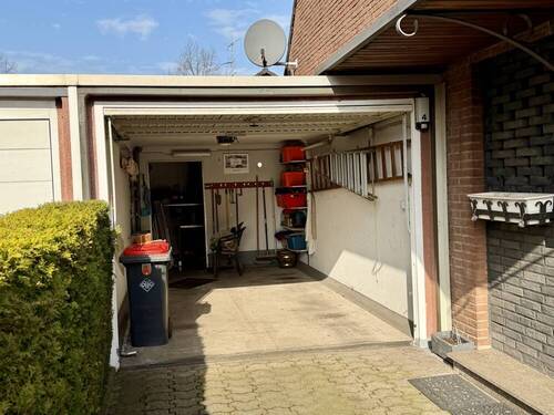 Garage - 
