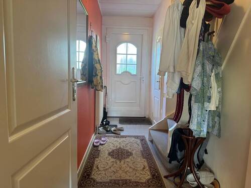 Flur EG - 5 Zimmer Doppelhaushälfte zum Kaufen in Bremen / Rekum