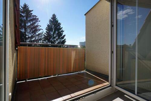 Balkon - 3 Zimmer Etagenwohnung zum Kaufen in Dresden