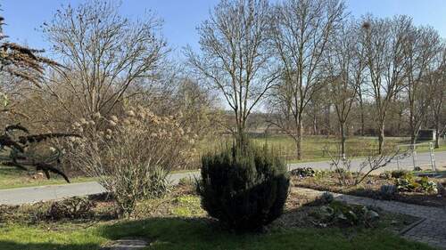 Ausblick - 7 Zimmer Einfamilienhaus in Holle