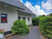 Hausansicht - 7 Zimmer Mehrfamilienhaus, Wohnhaus in Zudar