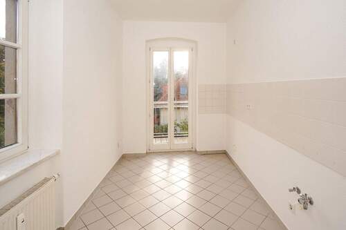 Küche mit Balkon - 