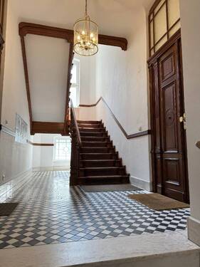 Treppenhaus - Büro mit 300,50 m&sup2; in Berlin zur Miete