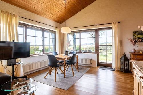 18377 Wohnbereich - 3 Zimmer Mehrfamilienhaus, Wohnhaus zum Kaufen in Gönnersdorf