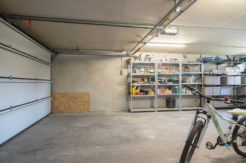 Garage - 