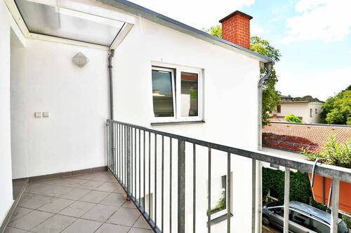 Blick zum Eingang - 2 Zimmer Etagenwohnung zur Miete in Potsdam